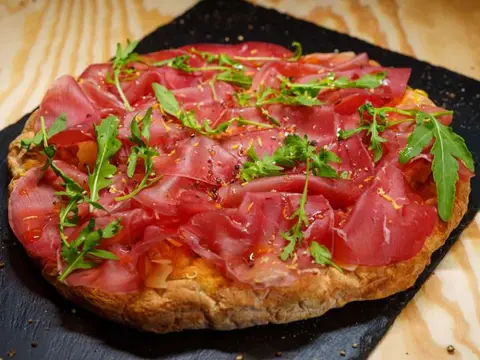 Bresaola e rucola Tonda (blat Scrocchiarella)