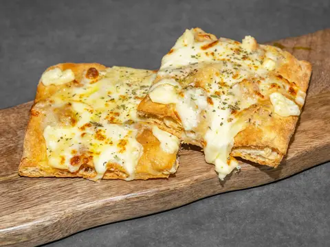 Quattro Formaggi (blat Scrocchiarella)